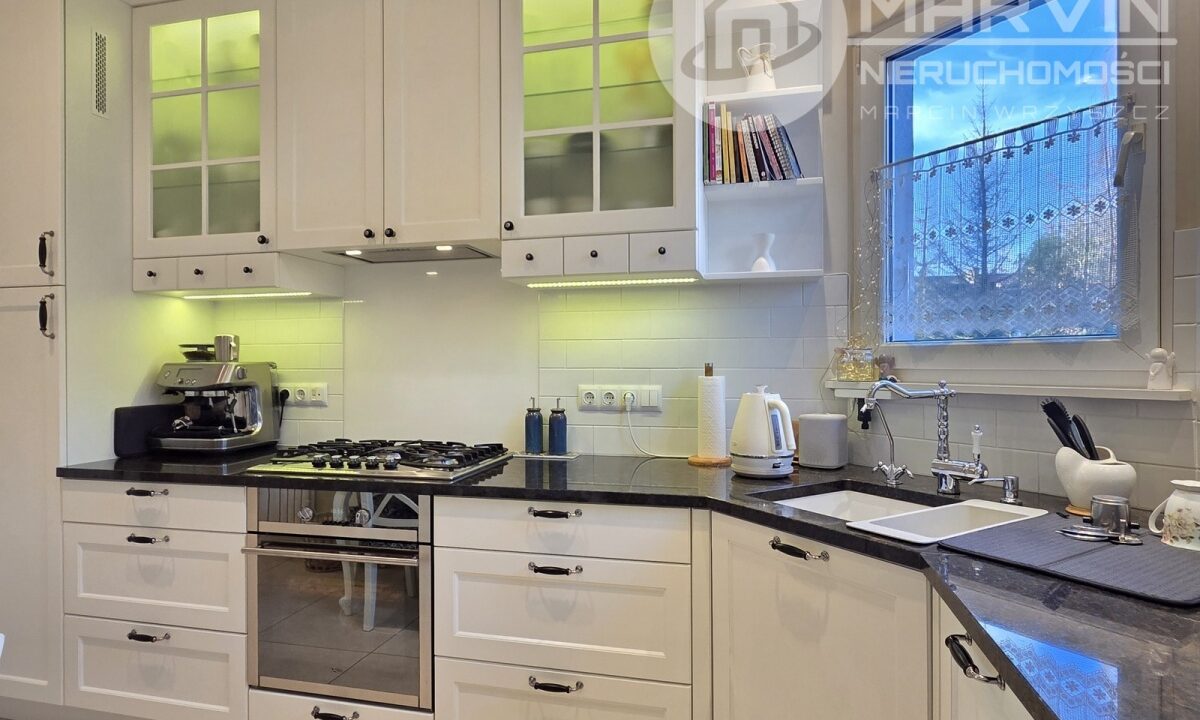 217768_3