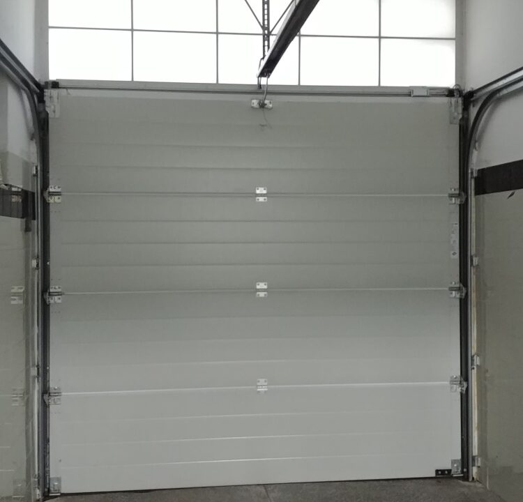 232328_3