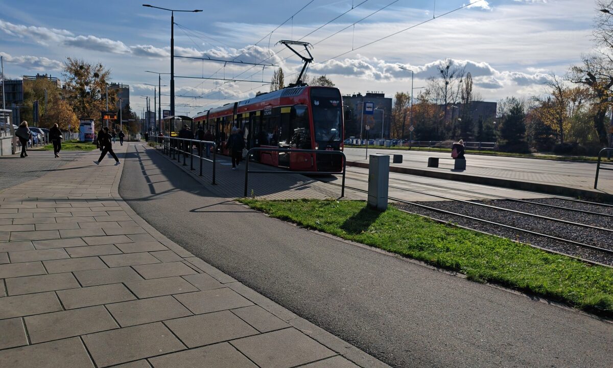 217748_3